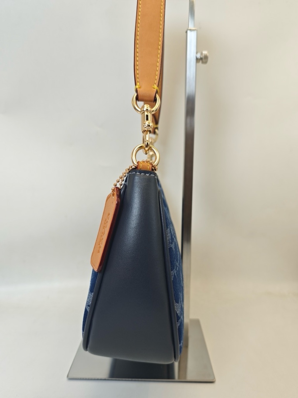 Coach Blue Signature Jacquard Shoulder Bag with Tan Strap - Picture 7 of 10